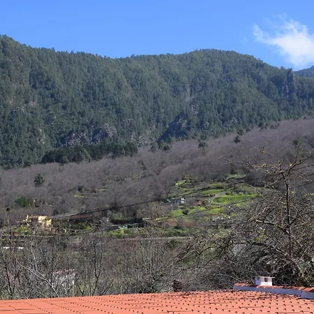 Juli * Σάντα Κρουζ Τενερίφης