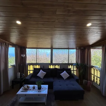 Juli Σάντα Κρουζ Τενερίφης